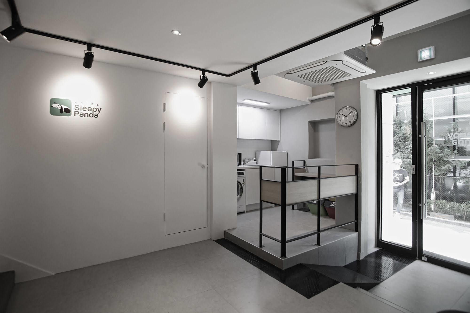 Hotel Sleepy Panda Streamwalk Seoul Jongno Экстерьер фото