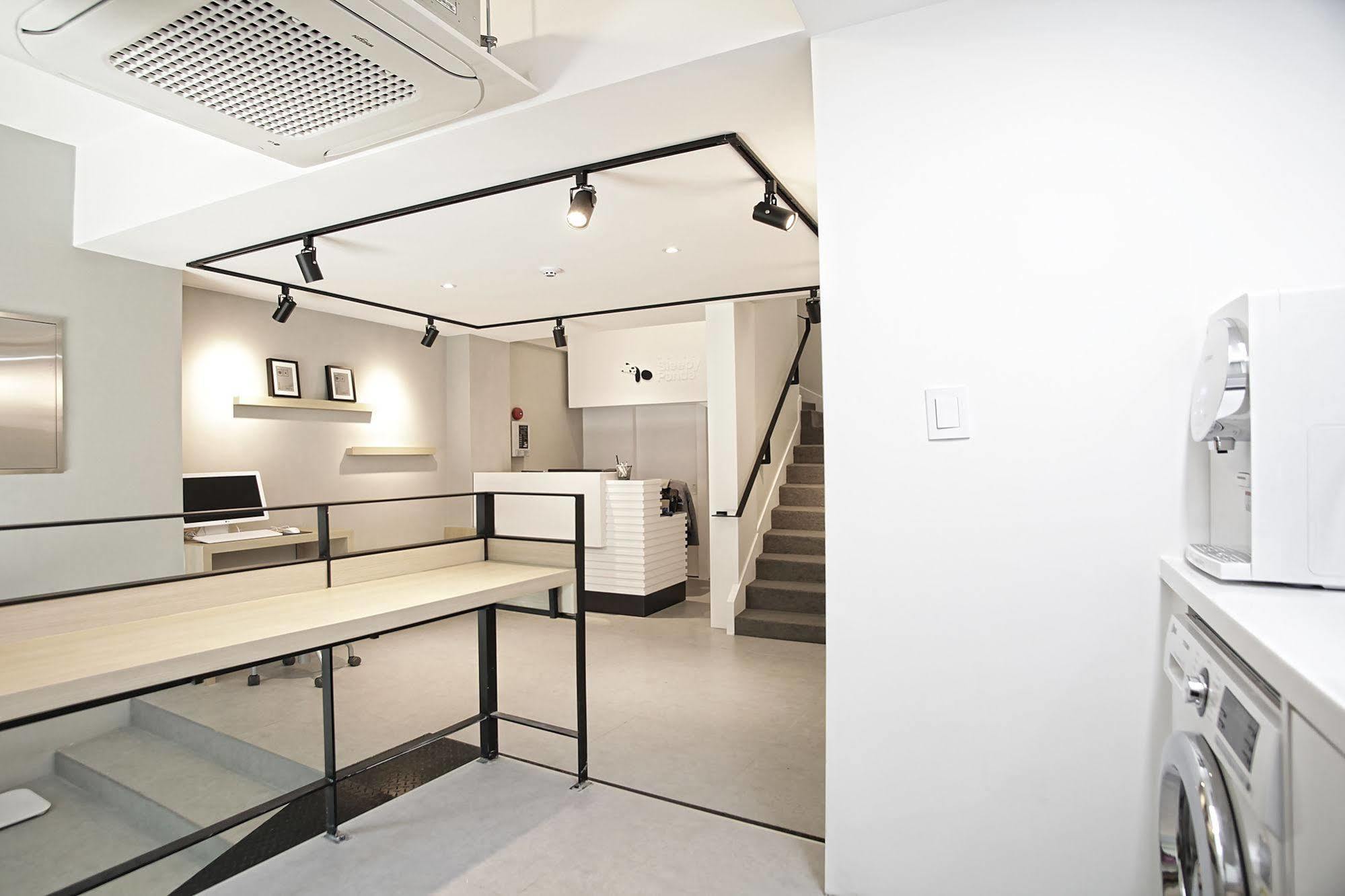 Hotel Sleepy Panda Streamwalk Seoul Jongno Экстерьер фото
