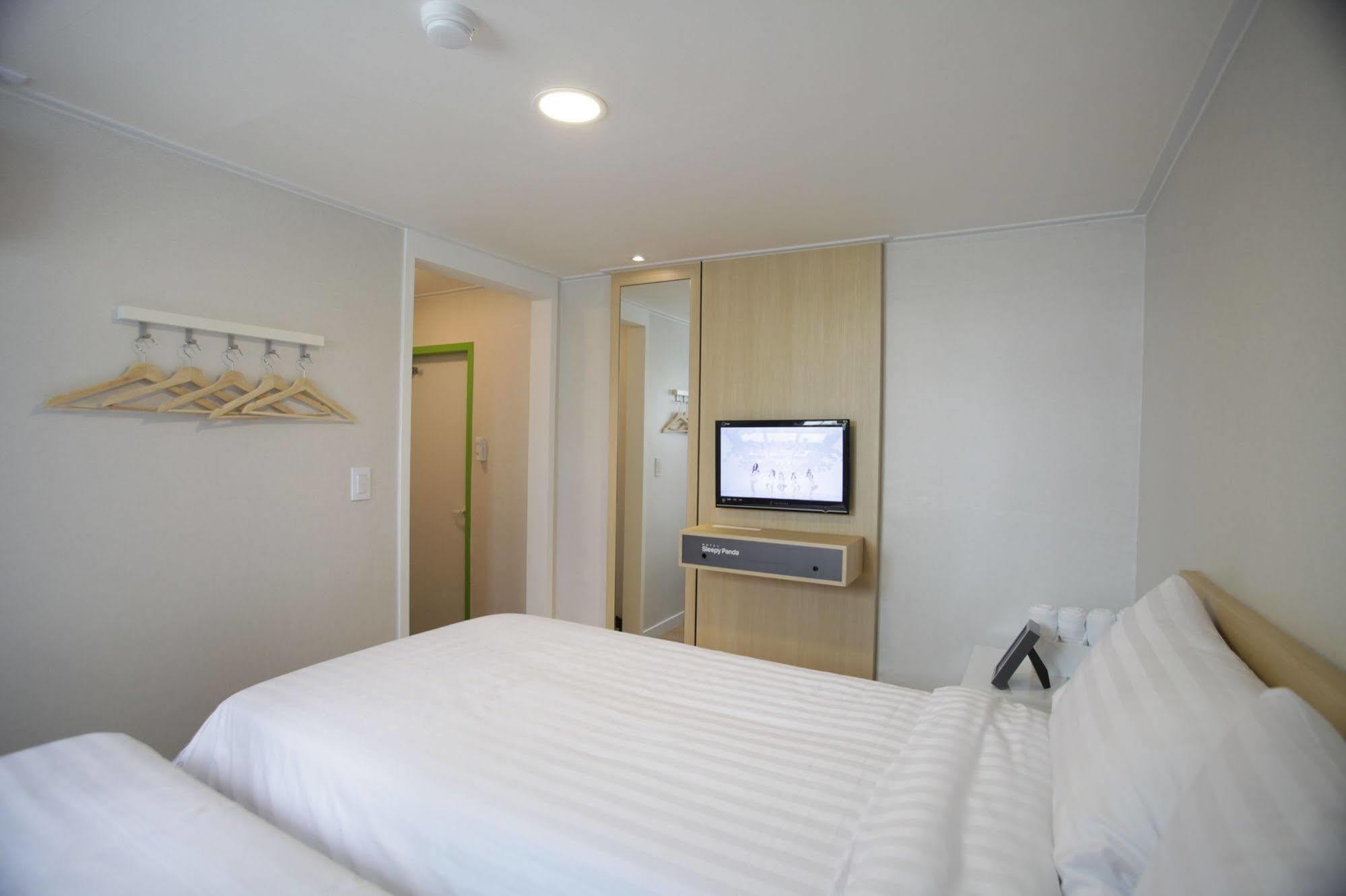 Hotel Sleepy Panda Streamwalk Seoul Jongno Экстерьер фото