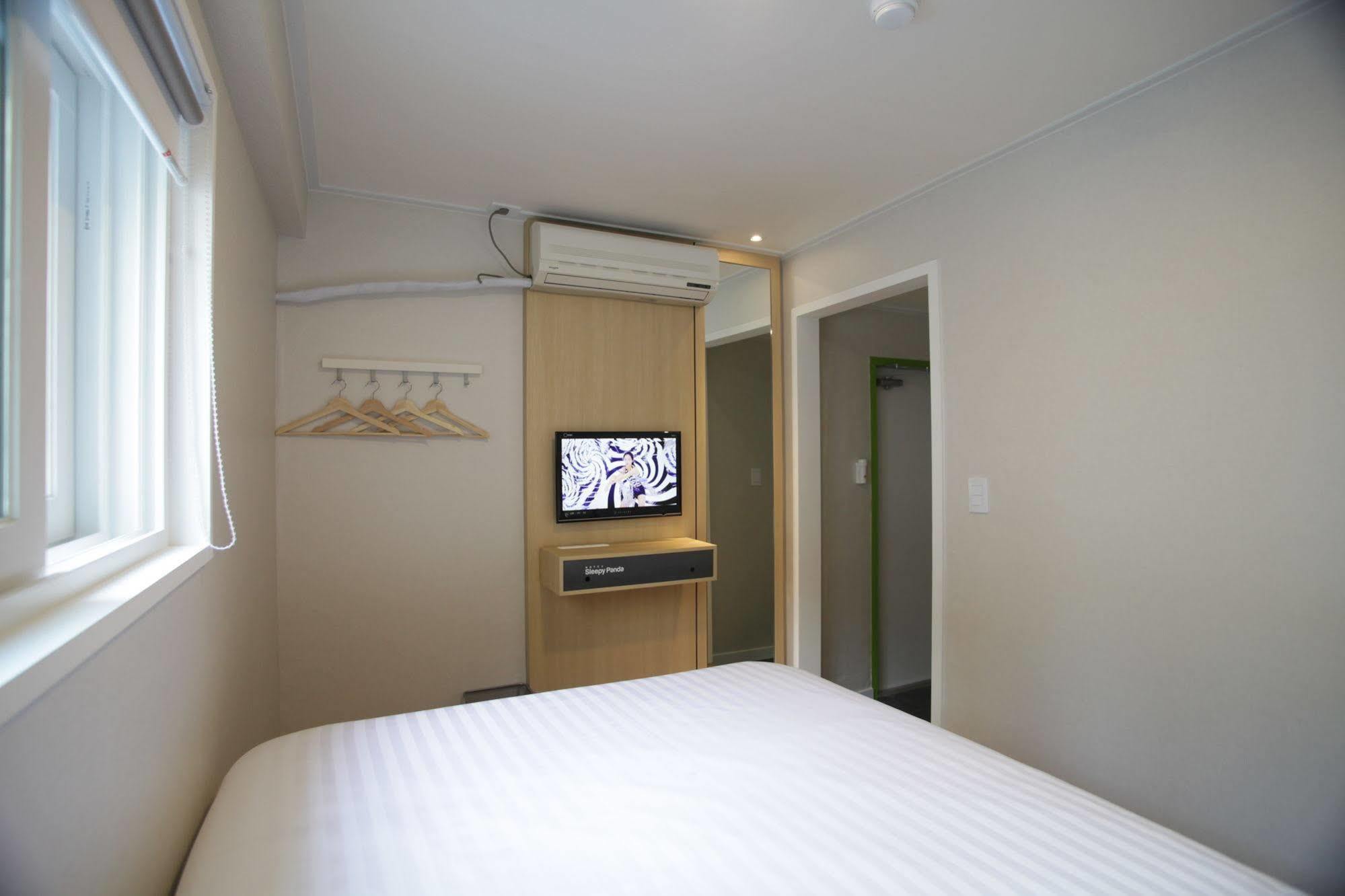 Hotel Sleepy Panda Streamwalk Seoul Jongno Экстерьер фото