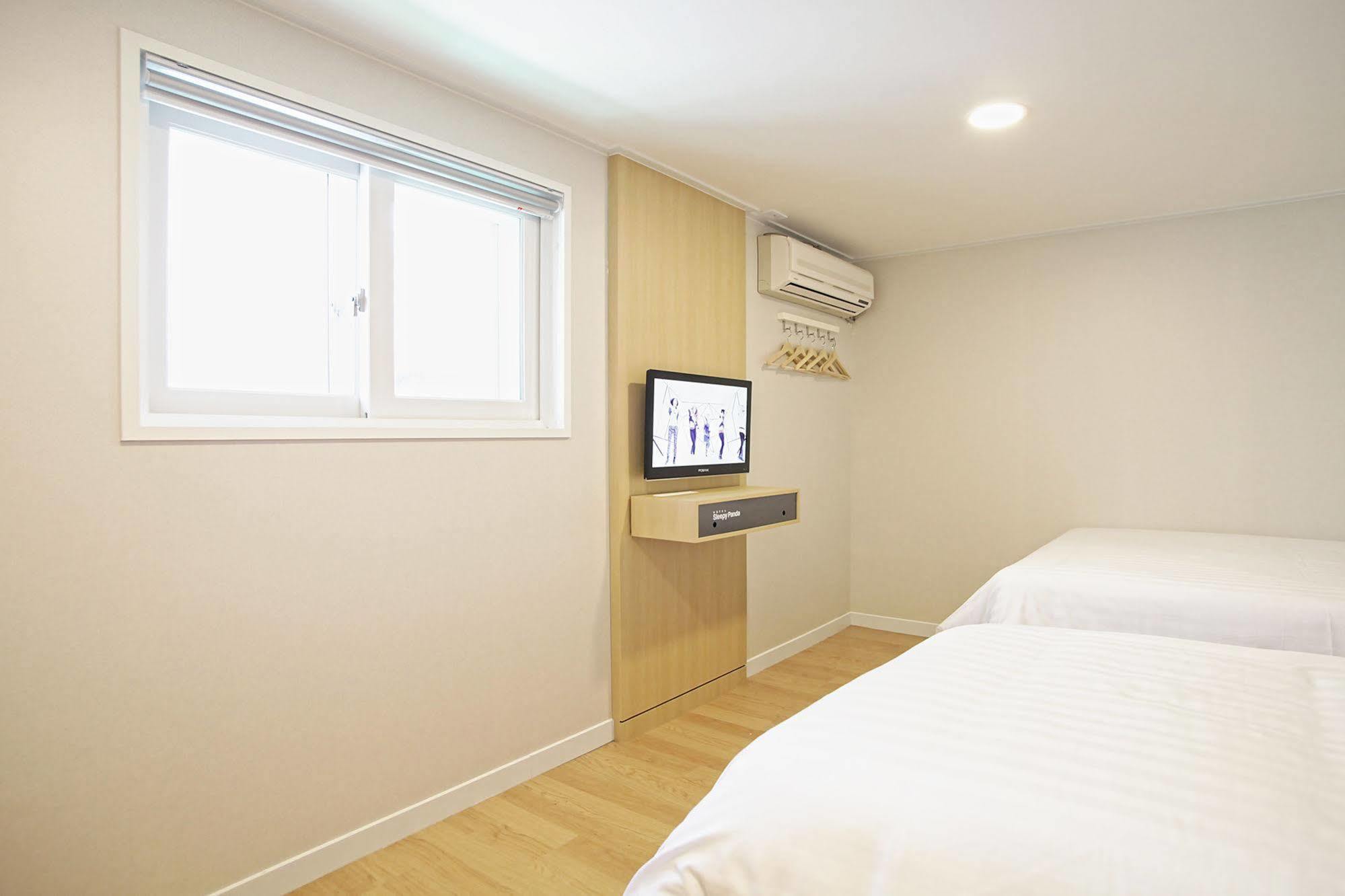 Hotel Sleepy Panda Streamwalk Seoul Jongno Экстерьер фото