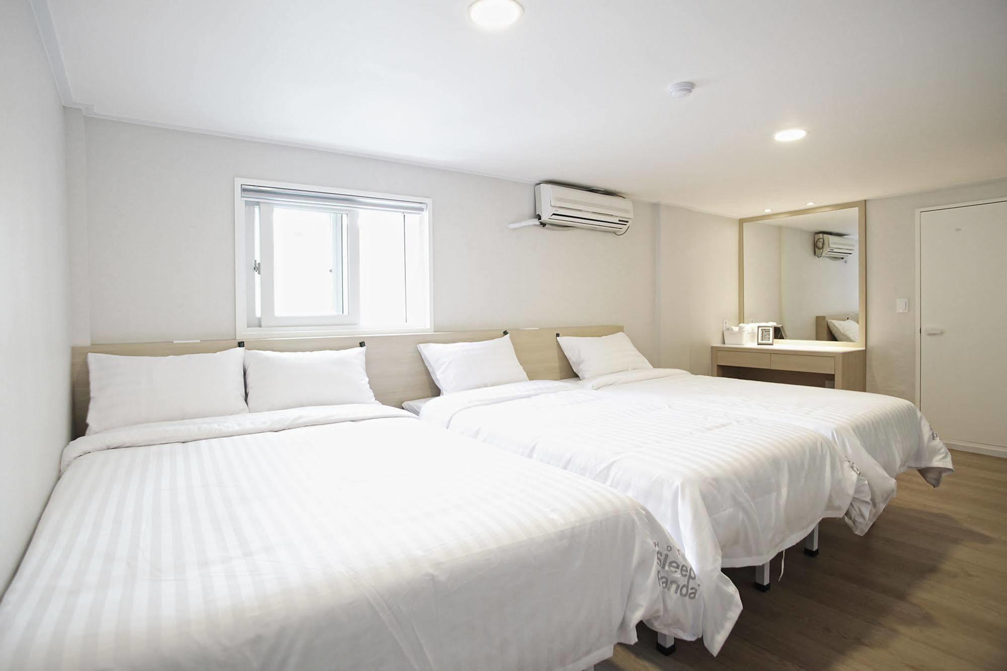 Hotel Sleepy Panda Streamwalk Seoul Jongno Экстерьер фото